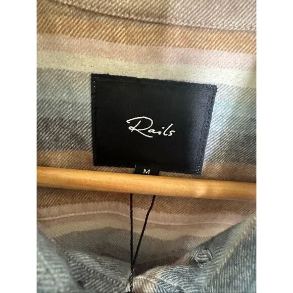 Rails Mens Medium Blue and Tan Casual Soft Button Down Shirt Size Medium New - Picture 4 of 5